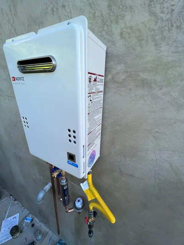 Tankless water heater installation for North Miami homes